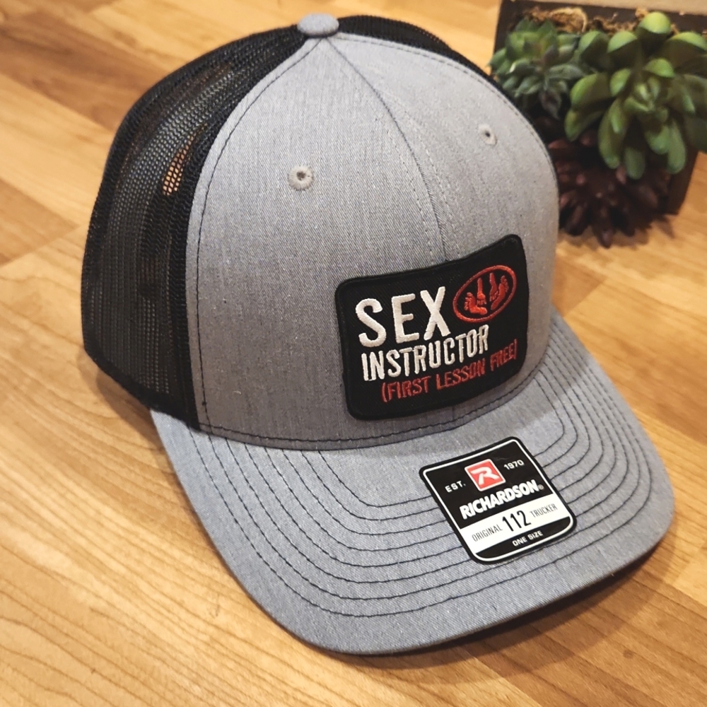 Novelty funny hat - Picture 2 of 8